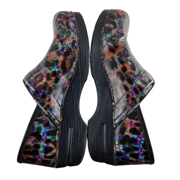 Dansko Clogs Womens 9.5 10 (40) Multi Colored Leopard Comfort Casual Flawed - Picture 11 of 15